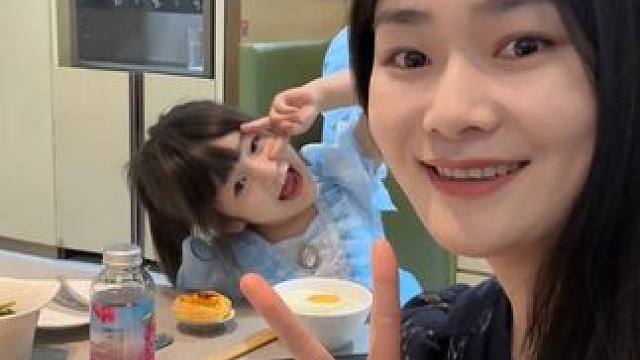 时间过的可真快 转眼就长这么大了！祝我的女孩生日快乐，平安健康，永远快乐！#快乐小孩 #我的女孩