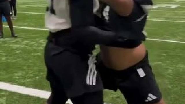 #济南猛犸美式橄榄球 #加油训练 
全力输出
持续招新，欢迎私信