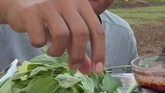 泰国特色美食 #泰国美食 #泰国林蛙 #这才是名副其实的吃货 #东南亚美食 #妈呀太香了吧