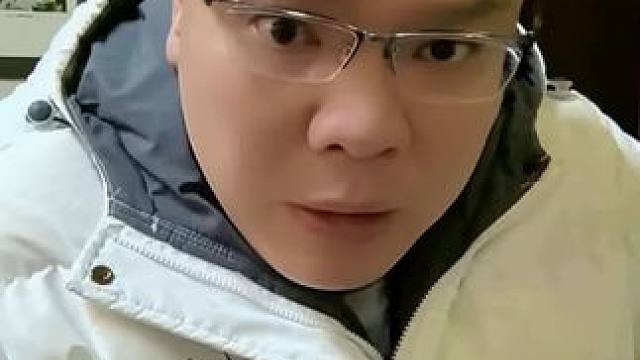 珍爱生命远离蠢人 
#独立思考 #说真话 #价值观 #人生哲理 #一本正经