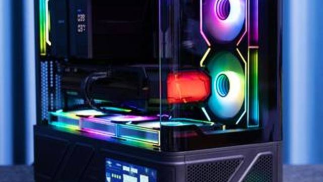 第一视角原声装机全过程分享 装机师傅的新盖中盖，月薪2500为了买这台电脑攒了大半年工资 你们觉得值