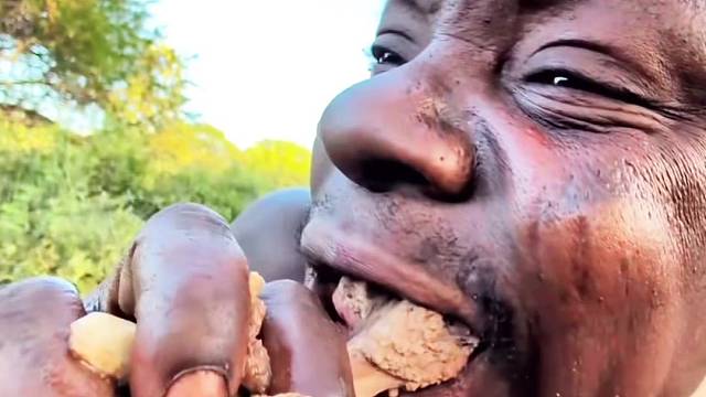 非洲哈扎比部落灵魂美食