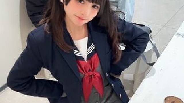 给你们看看我的肚子
（>^ω^<）
 づ坏水ど