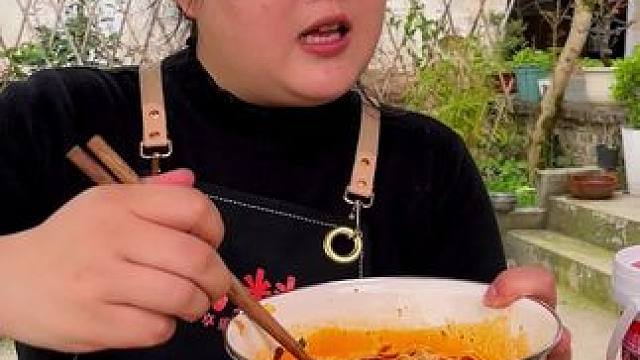想吃重庆小面在家又做不出来怎么办？在家备几桶胖妹小面调料就可以了！#妈呀太香了 #嘎嘎好吃 #重庆小