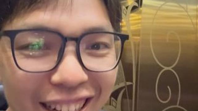 与黄毛直播 MotoGP！#暴走引擎 #Moto贤 #MotoGP