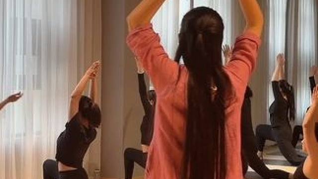 【瀞课堂】体式入门学习…期待3.18新的一批瑜伽人，一起探索瑜伽之旅，期待…#感受身体与心灵的对话 