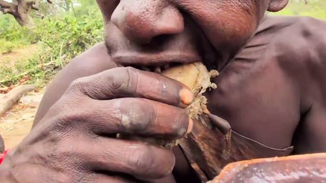 兄弟们一起吃打边炉