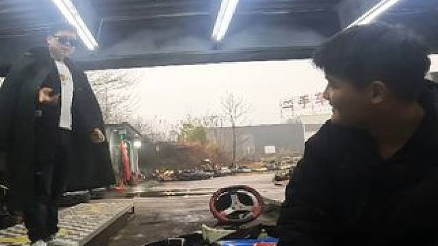 那就看你表演~ #卡丁车 #卡丁车漂移 #卡丁车女孩 #速度与激情 #第一视角