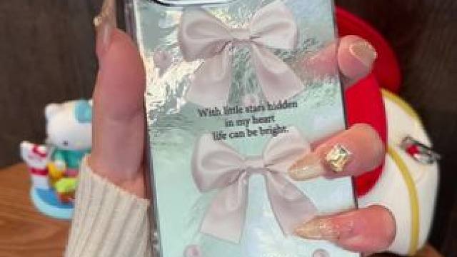 羽纱蝴蝶小众手机壳壳，硬壳软边全保护，好看不失手感，真的很赞 #苹果手机壳 #华为手机壳 #oppo