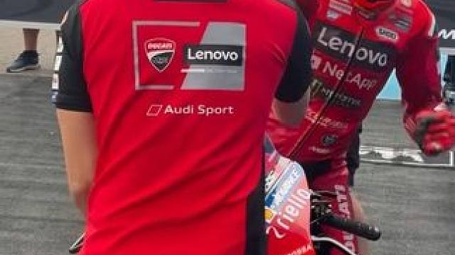 “破本田扎扣第三发车，马王与小小马包揽一二发车”#motogp #摩托车比赛 #马奎斯 #车手 #运