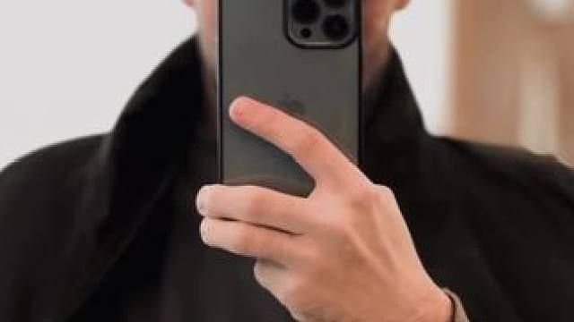 沉浸式对着镜子拍照与照片调色技巧 #内容启发搜索 #创作者伙伴计划 #日常vlog #春季新品 #对