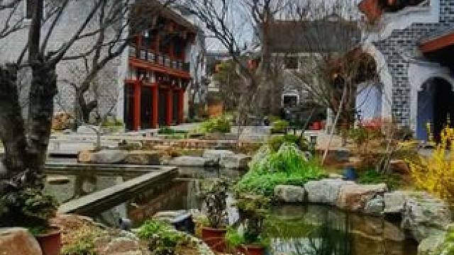 葭沚老街曾是商贾云集的繁华码头，如今修缮后重现江南水乡之韵味。