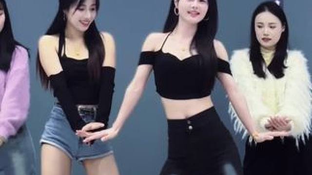 网红舞必学舞蹈动作，大家学会了嘛#零基础学舞蹈 #一步一步教会你跳舞 #0基础学舞蹈