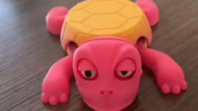 这个杯垫好神金好喜欢哈哈~ #玩个很新的东西