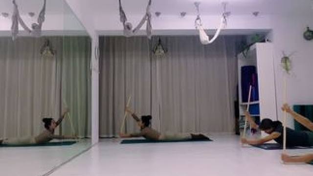 60分钟《棍子瑜伽》瑜伽让你5分钟看完，喜欢记得点赞收藏哦，喜欢口令讲解版的亲们，下方评论区留言告诉