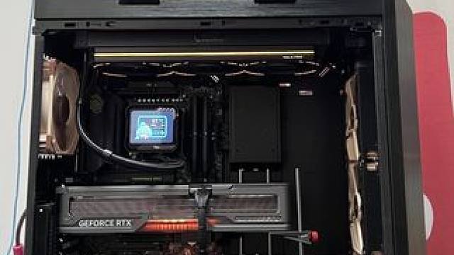 9800X3D➕5080二万多预算华硕Rog太阳神游戏机 #电脑diy组装 上海买电脑，DIY电脑，