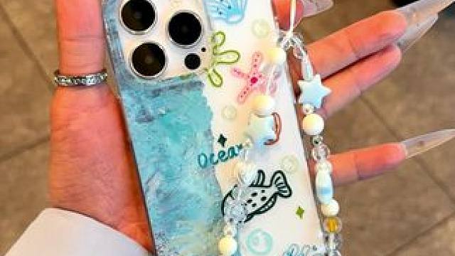 彩色绘画海洋ins风，小动物们很治愈呀，艾特好姐妹给你买！ #苹果手机壳 #华为手机壳 #oppo手