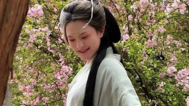 第九届金殿花朝节太有趣了！！赏花踏青还得看盘龙～ #昆明花朝节 #昆明汉服 #金殿第九届花朝节 #在