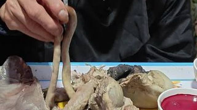 猪八戒吃猪杂 #东南亚美食 #我的农村生活 #内容启发搜索 #夏天的味道  #我的乡野山居生活