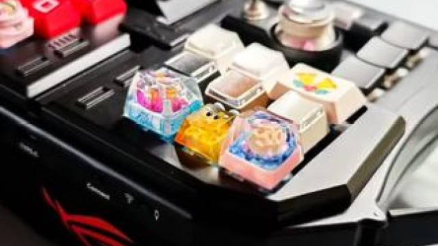 你告我这…这...是键盘？？ #键盘 #电脑外设便携键盘静音 #客制化键盘 #整活 #日常vlog 