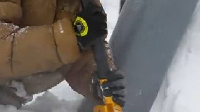 【无限露营】小姐姐雪中露营 #露营 #沉浸式体验