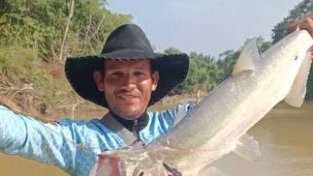 凶猛的暴牙哥巨水狼脂鲤 #国外视频分享 #好大一条鱼 #钓鱼人就是这