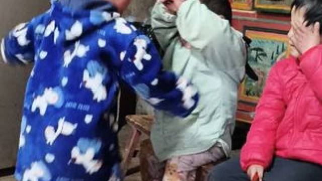 今天四个孩子玩得挺开心。 #内容启发搜索