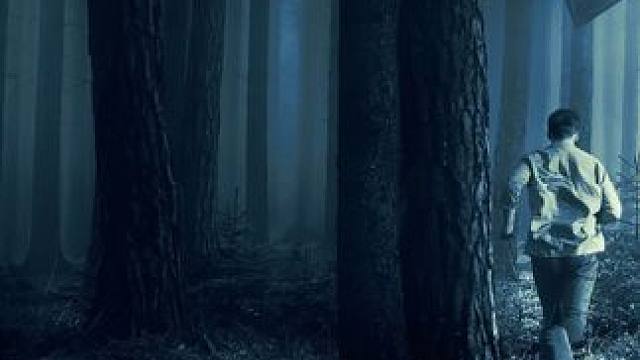 极具争议的一部电影，十几人的大逃杀，永远也猜不到谁是主角！ #电影解说 #每日推荐电影