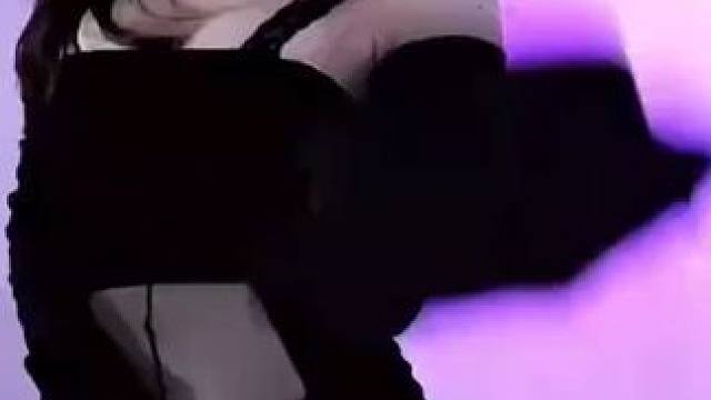 #性感舞蹈 #小蛮腰扭起来 #完美身材 #御姐 #大长腿