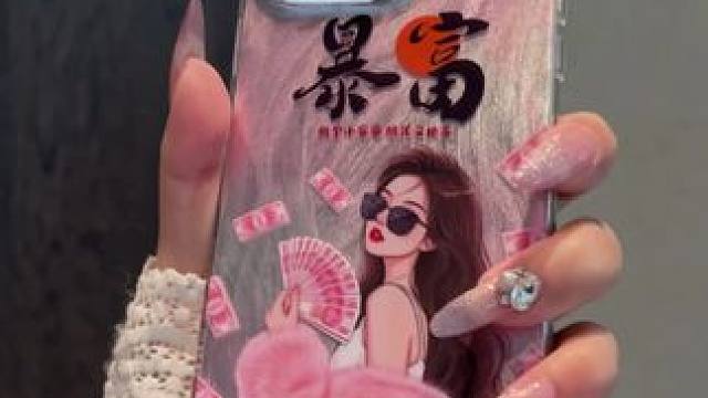 暴富晕染羽纱手机壳壳寓意真的很好呀，好姐妹一起发大财！ #亚克力手机壳 #羽纱手机壳 #镜头保护手机