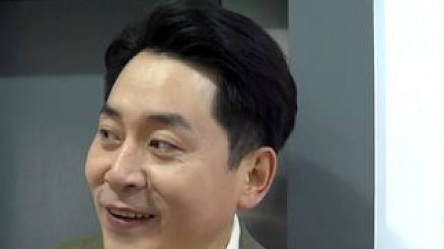 熟人之间还是好玩，说话完全不客气，#李川  #张维威  的火花那想必是熊熊燃烧着呢！#东方新娱乐  