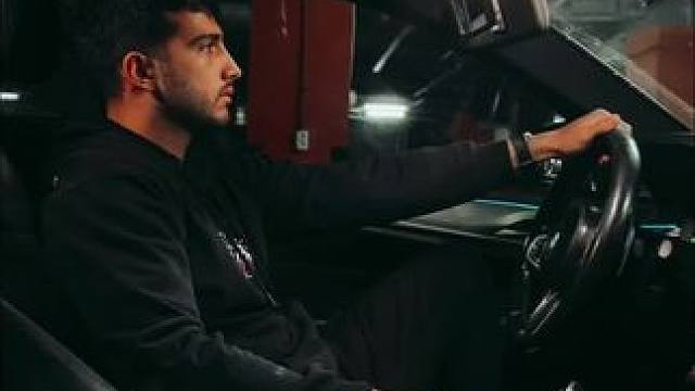 车内创意自拍技巧分享 #种草 #内容启发搜索 #创作者伙伴计划 #汽车拍照技巧 #车内拍照技巧