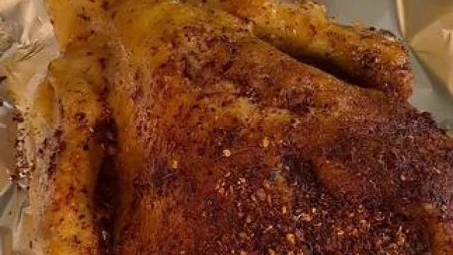 逃离喧嚣，趣野南充！土窑煨鸡 + 亲子狂欢，解锁春日限定快乐！
亲手搭土窑、埋秘制土鸡，看着泥土堆里