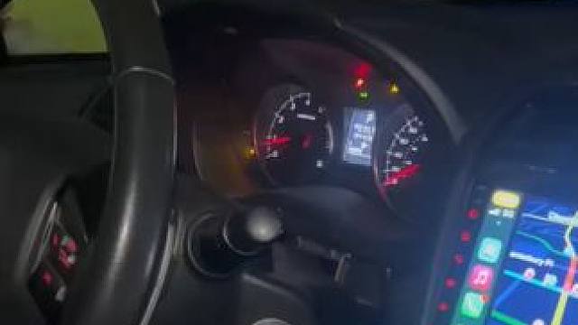 朋友：哇趣，我那破车也装一个去~ #玩个很新的东西 #车载好物