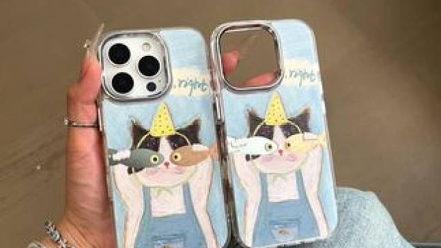 好有创意的小猫抓鱼手机壳壳，把颜色渐变小鱼当眼镜啦！ #小众手机壳 #个性手机壳 #亚克力手机壳 #