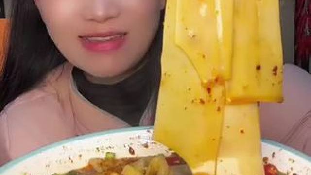 #妈呀太香了吧 #美食分享 #大口吃面过瘾