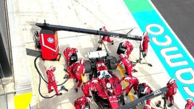 现场看F1换胎！这次换胎花了几秒？#F1  #F1中国大奖赛