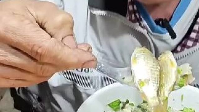 越南鱼生 #越南美食#越南鱼生越南特色美食