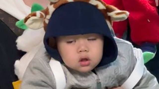 不管多大上课都困呐、 #卡子哥的日常 #人类幼崽迷惑行为