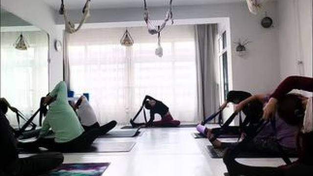 60分钟《绳子瑜伽》瑜伽让你5分钟看完，喜欢记得点赞收藏哦，喜欢口令讲解版的亲们，下方评论区留言告诉