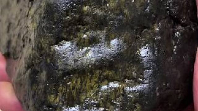 弘扬华夏陨石文化交流与鉴赏收藏#以石会友广交天下朋友 #原石原色纯天然陨石#不弄虚做假