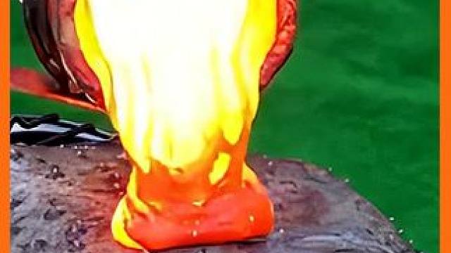 天然弱碱苏打水搞活动了，12瓶一箱还是大瓶装，价格你们自己看#苏打水