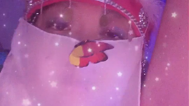 香妃娘娘飞呀飞，哈