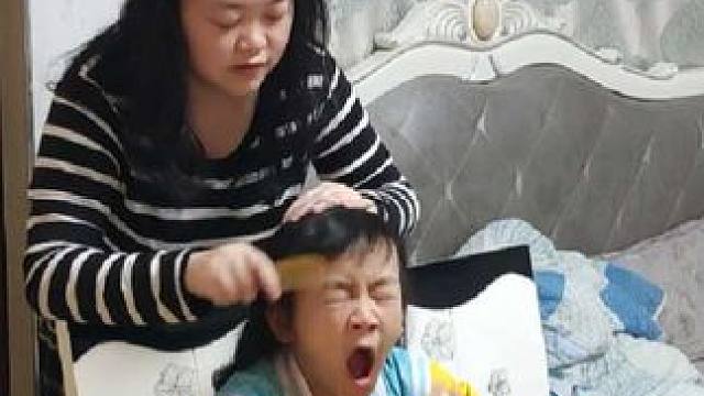 爆辣椒皮蛋 蒸饺 好吃 #吃货日常 #记录真实生活 #小学生#内容启发搜索