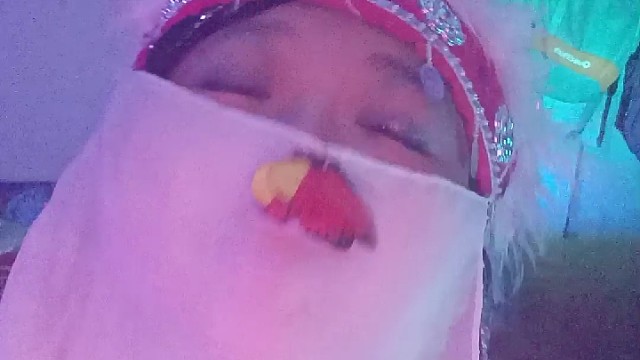 有请
香妃公主殿下，哈，真神阿拉