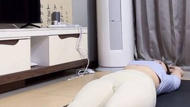 #我要上热门 #这样的身材你喜欢吗 #瑜伽裤 #大长腿 #背影杀