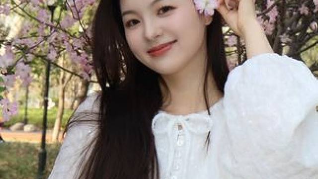 宿舍沉浸式化妆～ #妆出春日生命力、#潮妆研究所、#春日樱花妆#美妆模范生  #沉浸式全妆跟练