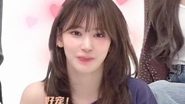 #LESSERAFIM爱搞抽象的原因找到了  小姐姐们先天抽象圣体...多拍爱看！#LESSERAF