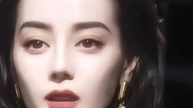 热巴的美还是美得太超过了！#周边的意义是代替我陪在你身边 #迪丽热巴 #明星 #美神降临