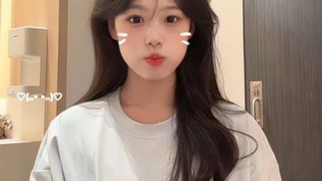 ₌᳐･֊･₌᳐੭#甜甜的手势舞 #一学就会系列 #这个bgm好甜呀 #甜妹